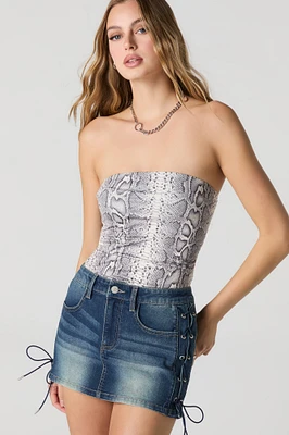 Minijupe en denim lacée sur les côtés