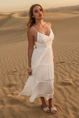Robe midi à volant bordure crochetée