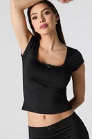 T-shirt profilé avec boucle
