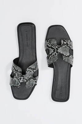H Band Sandal