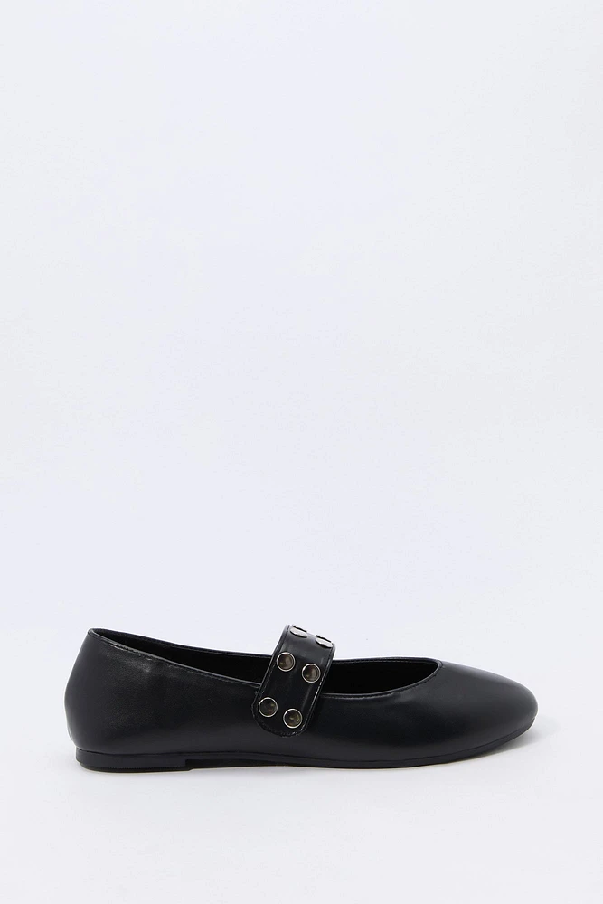 Souliers de ballet en similicuir clouté