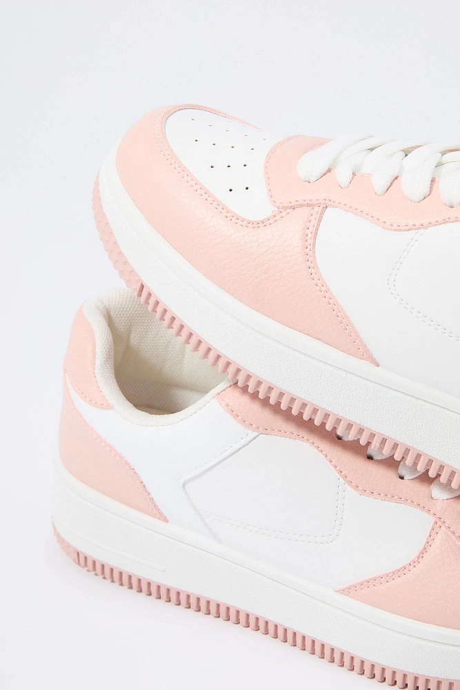 Classic Low Top Sneaker