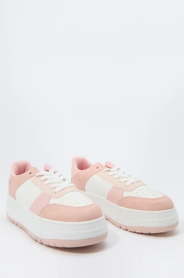 Low Top Platform Sneaker