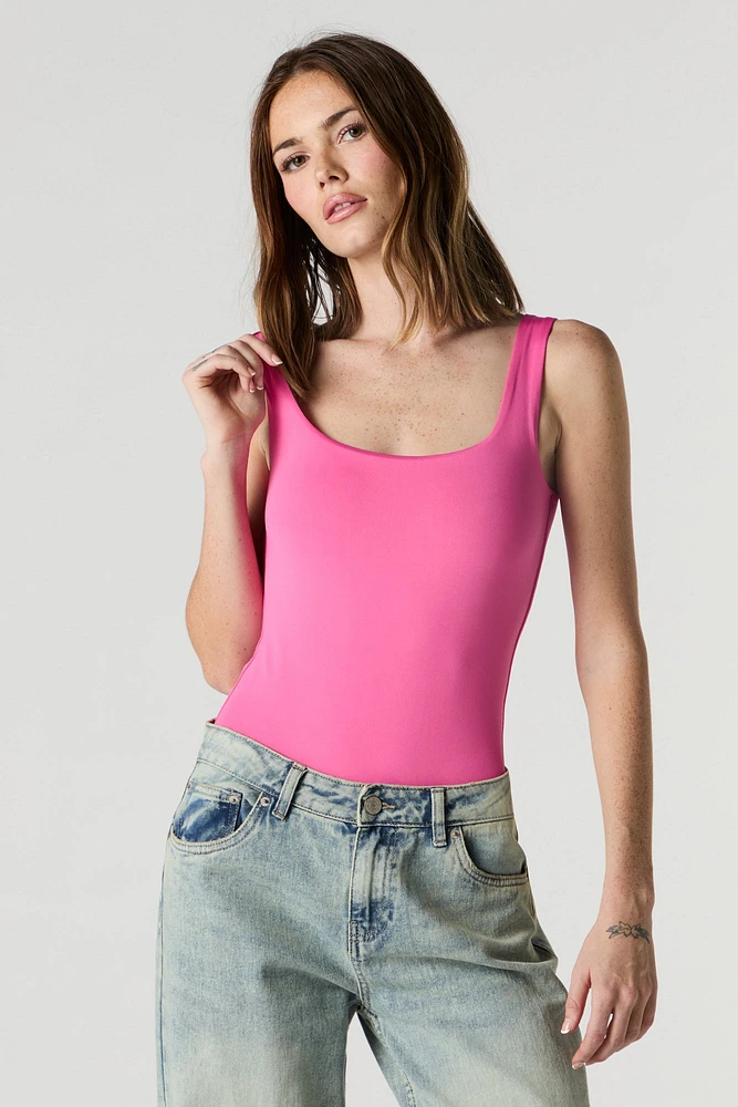Maillot-débardeur profilé à encolure carrée