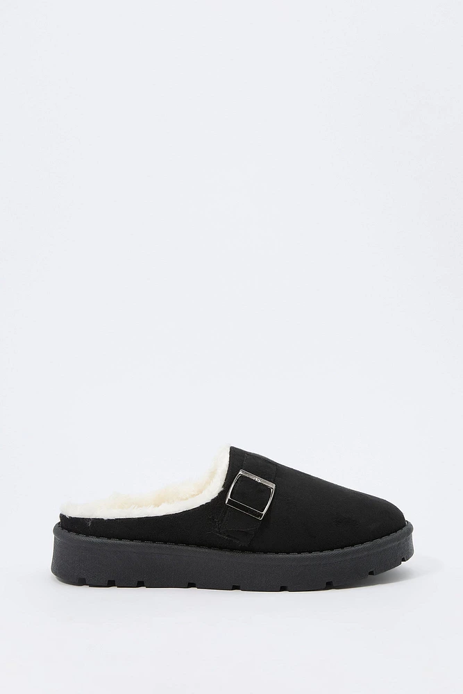 Pantoufles-bottines avec boucle doublées de similifourrure