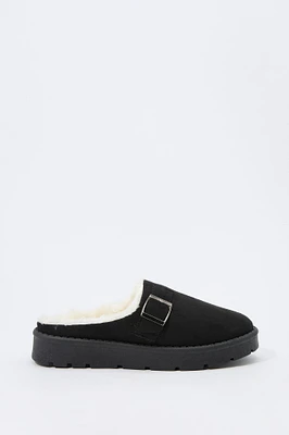 Pantoufles-bottines avec boucle doublées de similifourrure