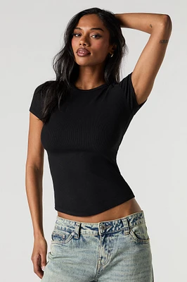 T-shirt côtelé avec ourlet arrondi