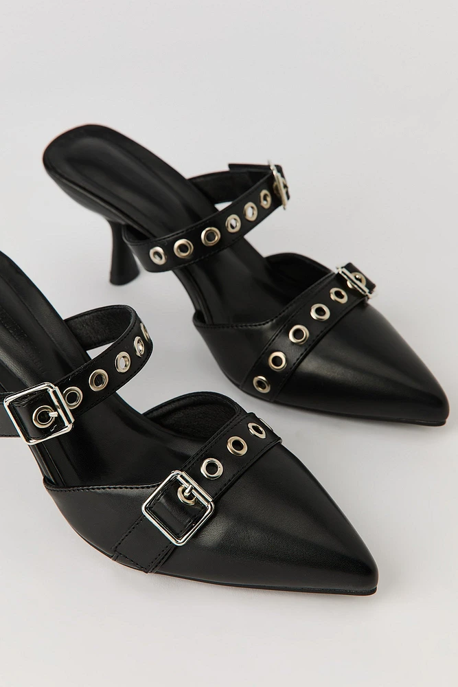 Mules à bout pointu avec boucle