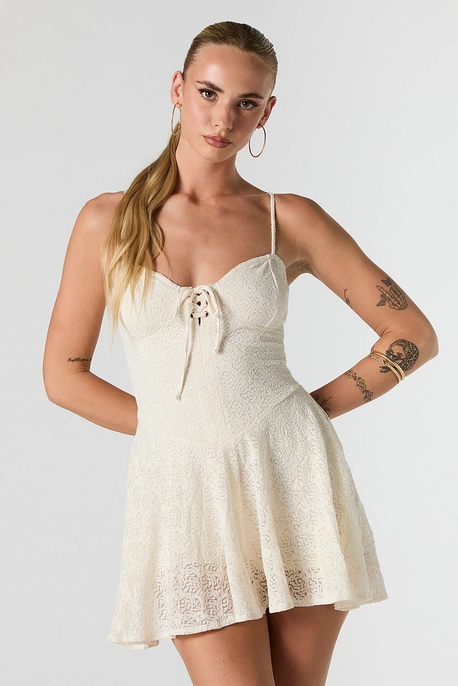 Combi-short bustier lacé sans bretelles en dentelle
