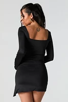Minijupe asymétrique à taille coulissante