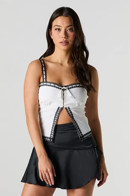 Bow Trim Hook-and-Eye Flyaway Tank
