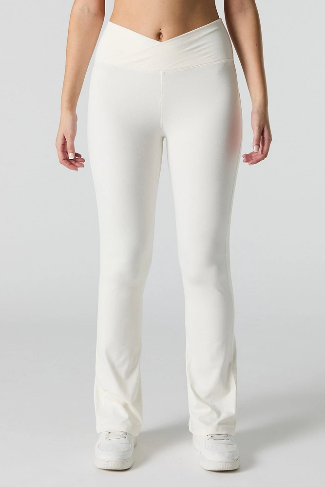 Active Crossover Waist Flare Legging