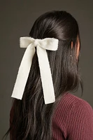 Barette avec boucle surdimensionnée