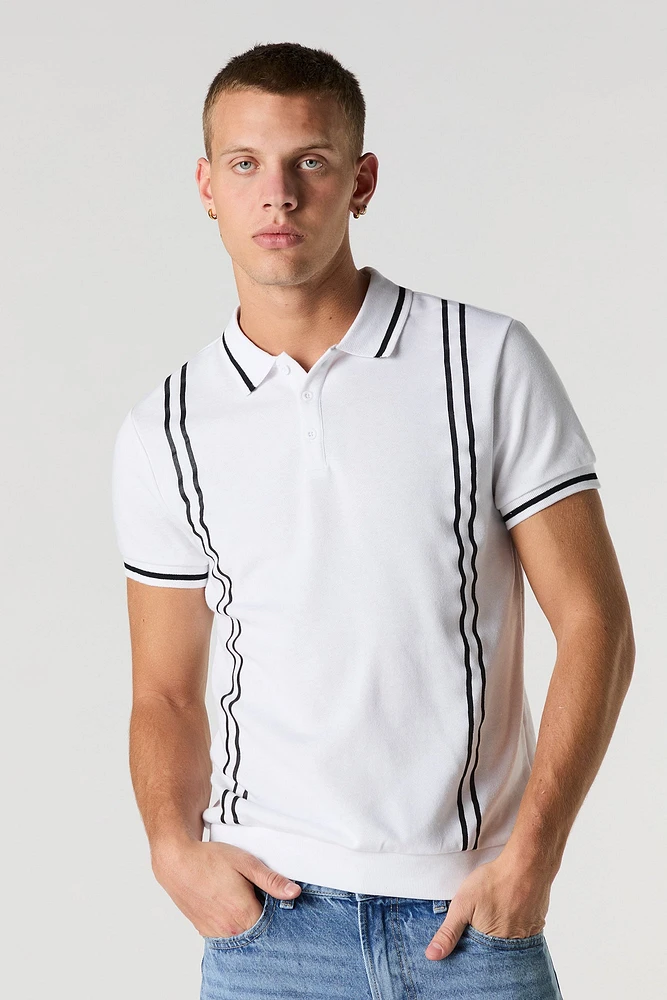Polo avec rayures contrastantes