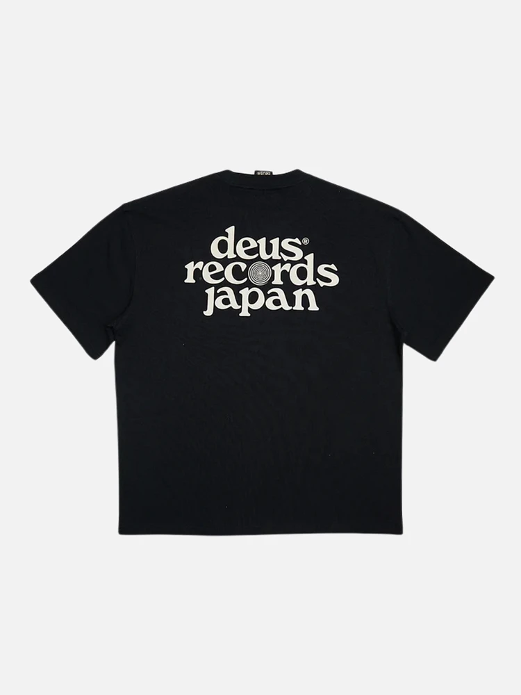 Strata Tee