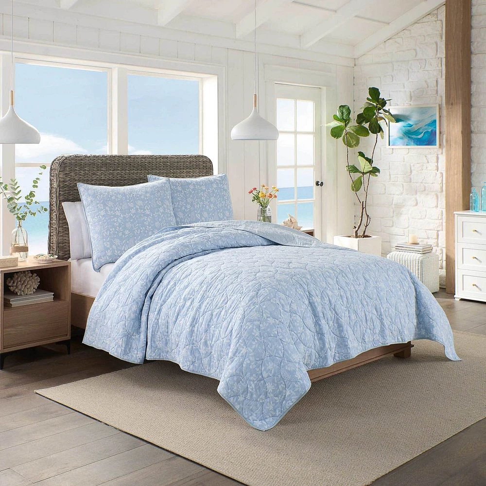 Southern Tide Florence Blue Quilt