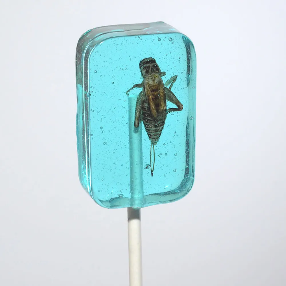 Cricket Lick-It Suckers Assorted Flavors