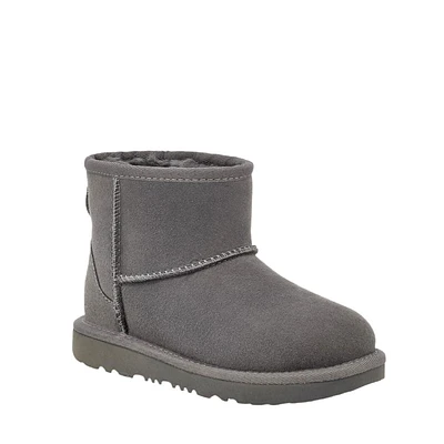 UGG Unisex-Child Classic Mini Ii Boot