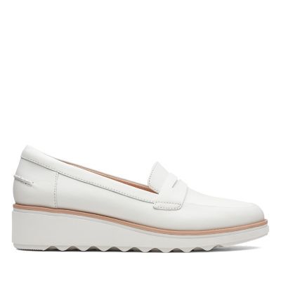 Sharon Ranch White - 26140651 by Clarks