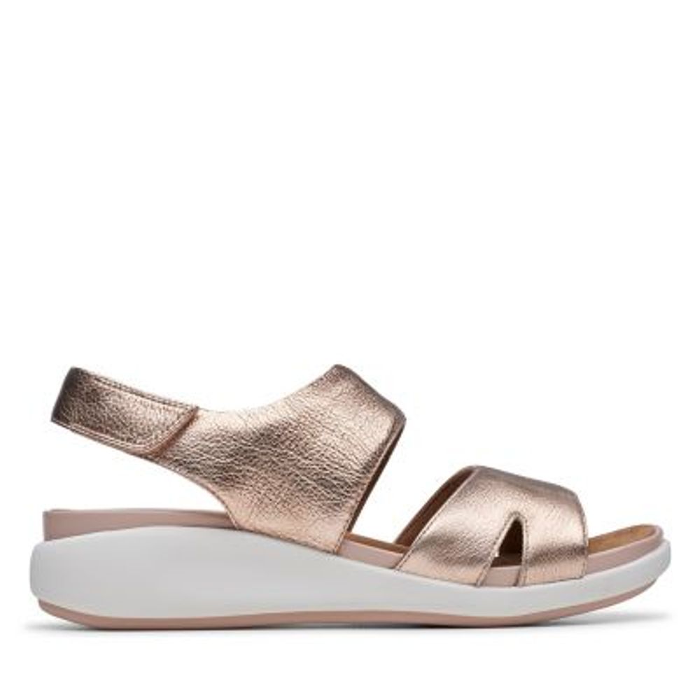 rose gold clarks