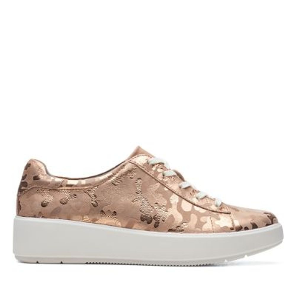 rose gold clarks