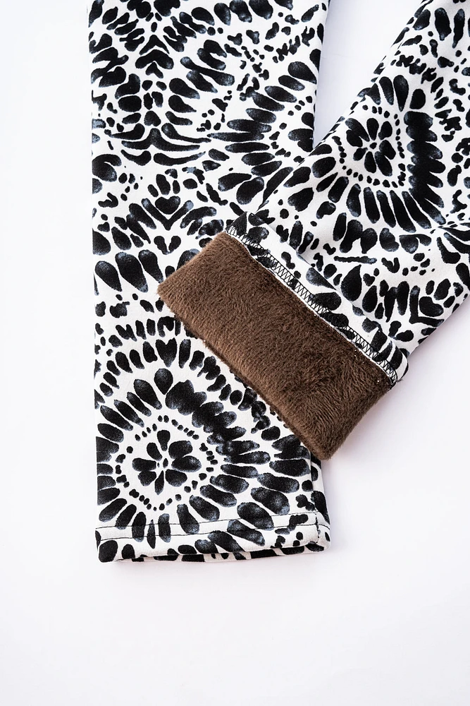 Black Splash - Cozy Lined