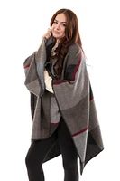 Laisha - Poncho Scarf