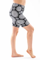 B&W Mandala - Shorts