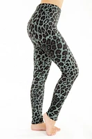 Green Leopard - Cozy Lined