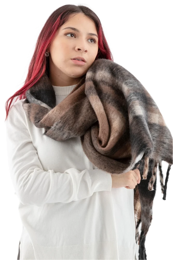 Evan - Bouclé Scarf