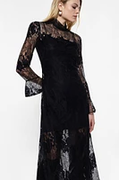 long lace dress with sleeves