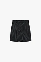 Faux leather shorts with pockets