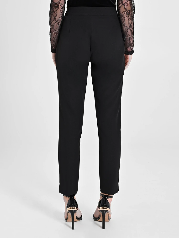 Pantalon avec empiècements en dentelle