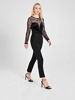 Pantalon avec empiècements en dentelle