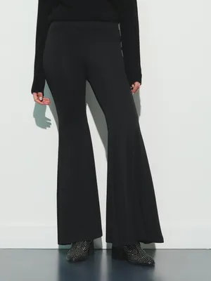 Bell bottom stretch pants