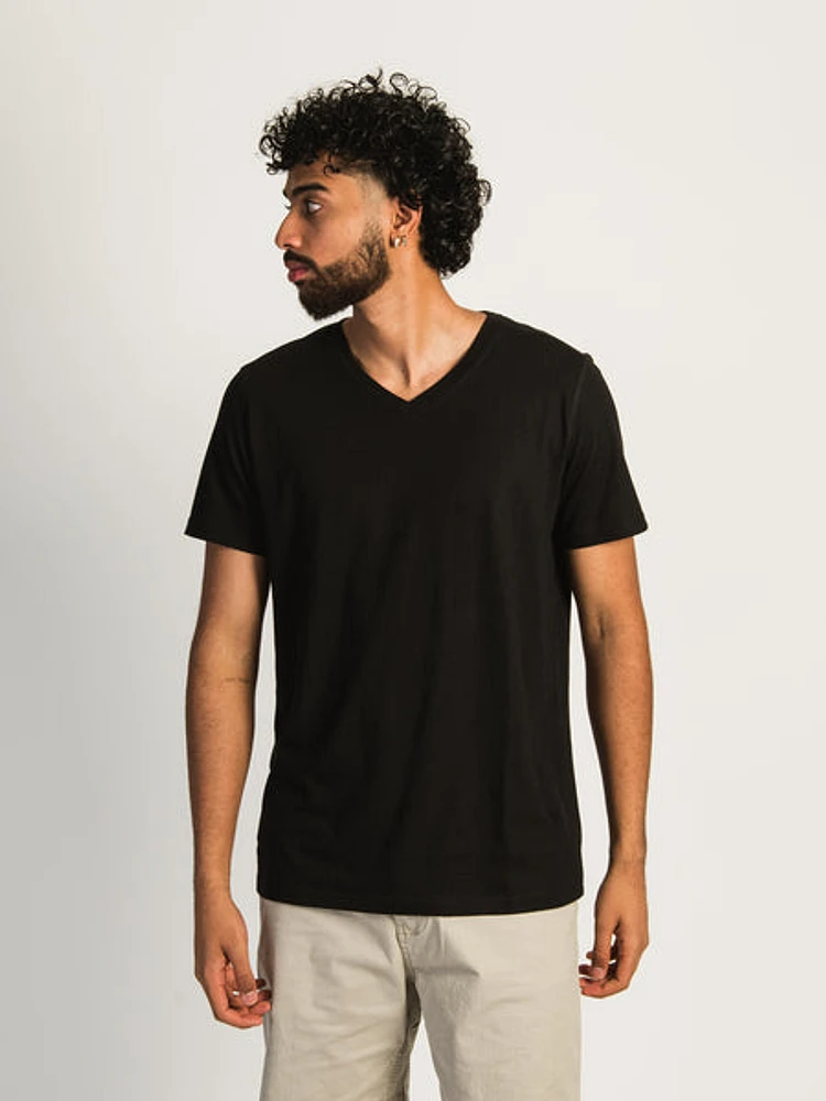 Victor V-neck Tee - Black