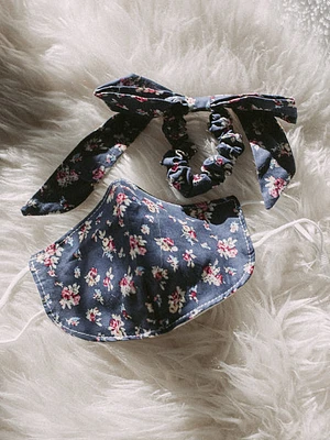 Free People Mask & Bow Floral Pack - Navy - Clearance