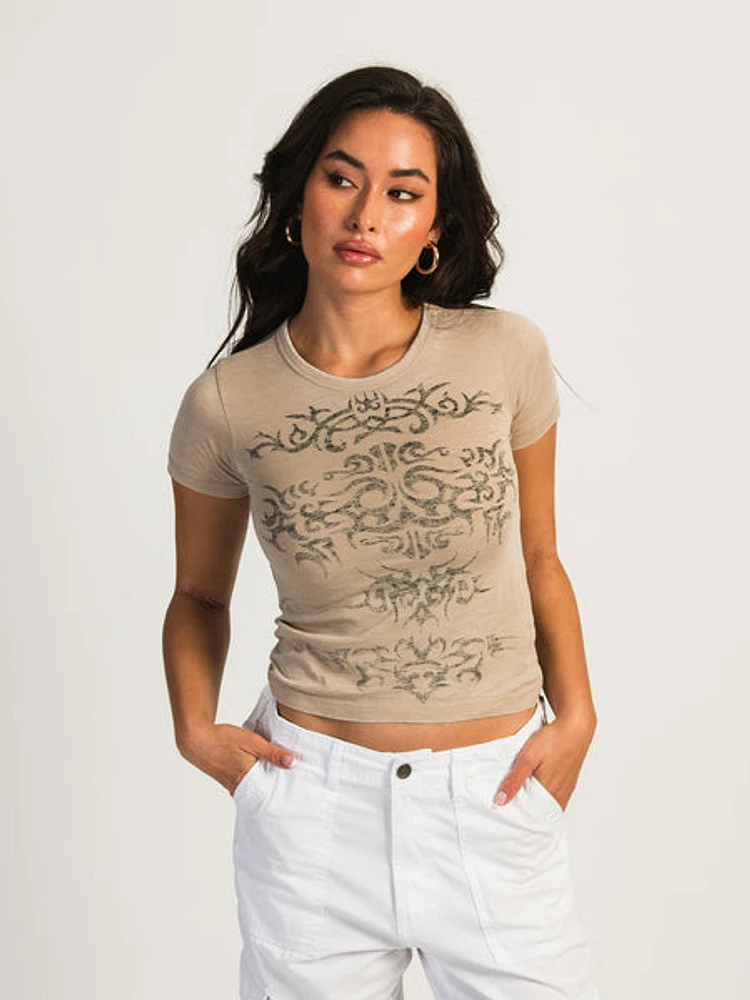 Harlow Stevie Tee - Beige