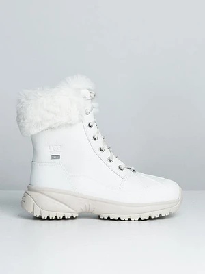 Womens Ugg Yose Fluff Boot