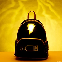 Loungefly Sac à Dos - Black Adam Light Up Cosplay