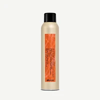 More Inside | This Is an Invisible Dry Shampoo