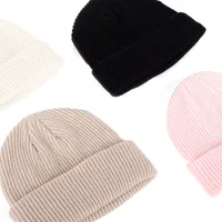Hits : The Tricot Short Beanie