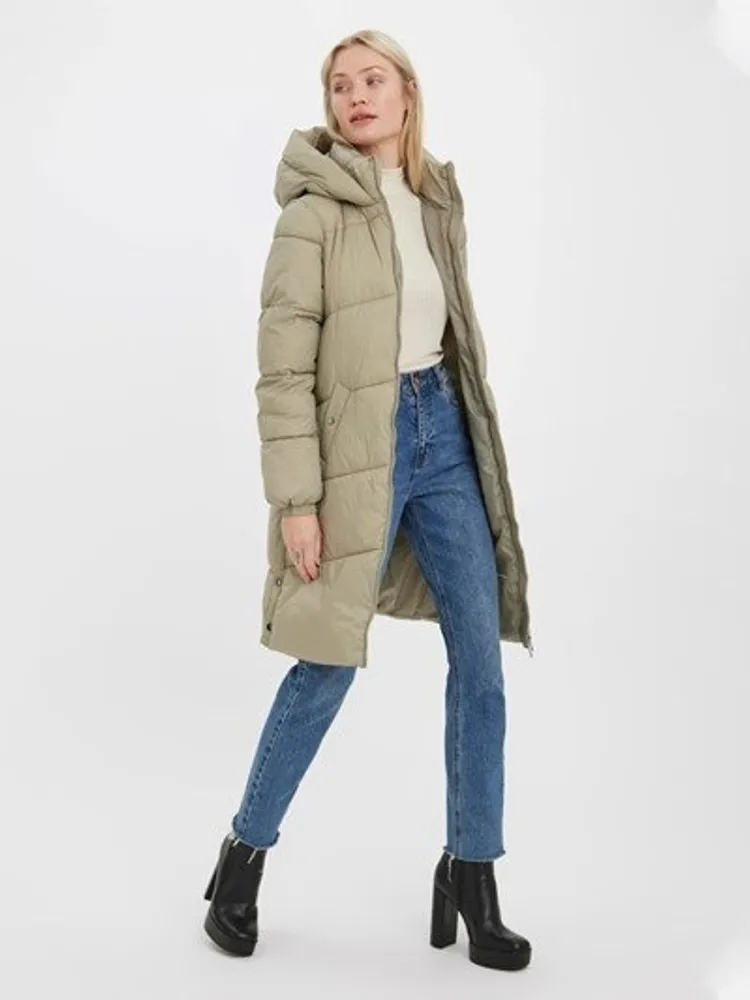 Vero Moda : Uppsala Long Puffer Coat