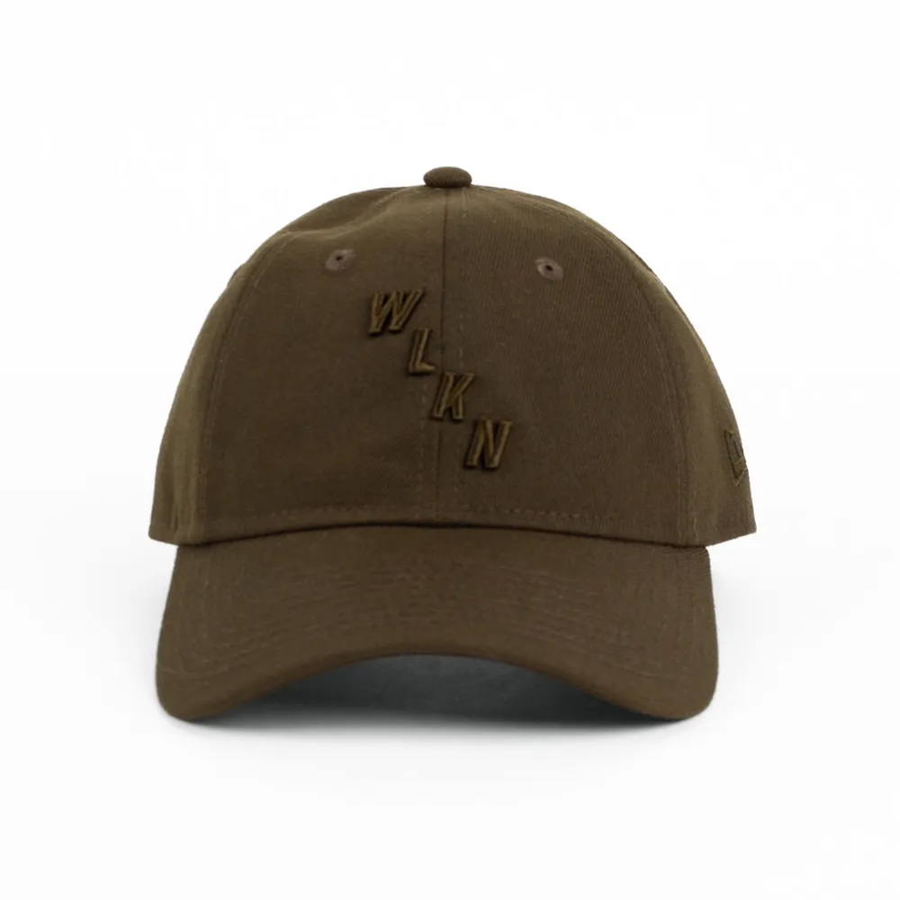 New Era : 920 WLKN Oblique Walnut Logo Cap