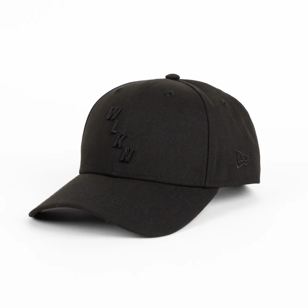 New Era : 940 WLKN Oblique Black Logo Cap