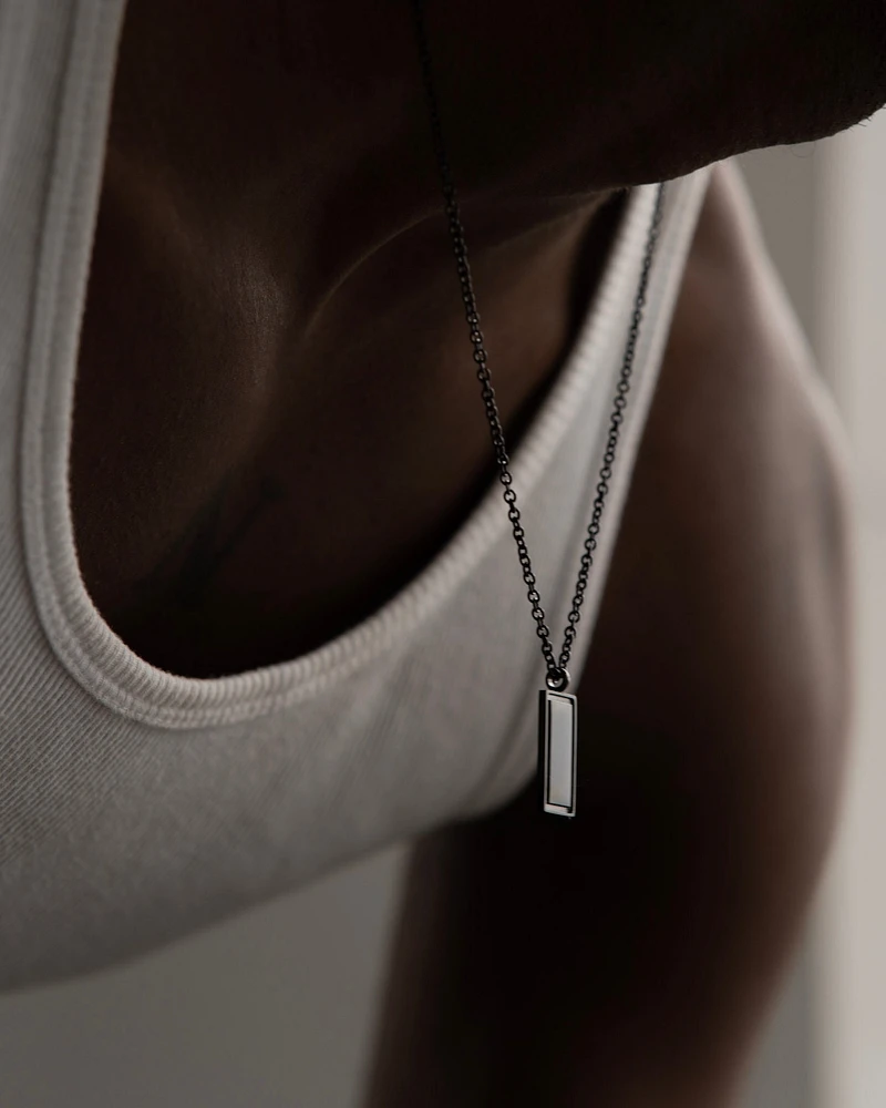 Fj Watches : Douro Pendant Necklace