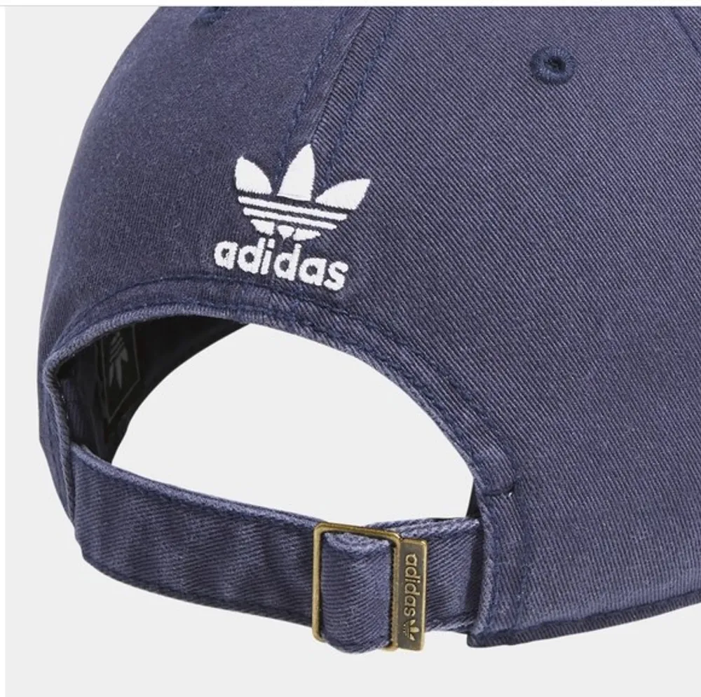 Adidas : Originals Relaxed Strap Cap