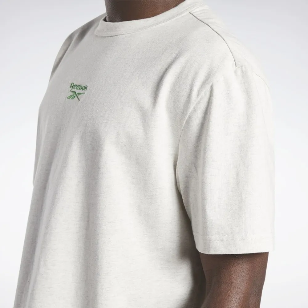 Reebok : Classics Small Vector Tee