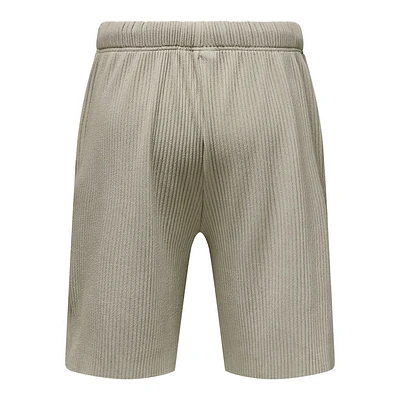 Only & Sons : Relaxed Pleated Shorts