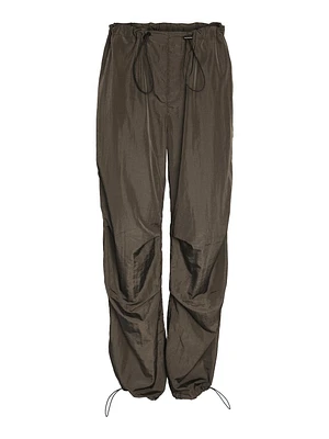 Noisy May : Low Waist Parachute Pants